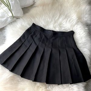 American Apparel Black Tennis Skirt